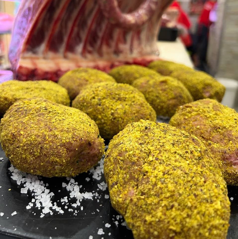 Polpette di cavallo al pistacchio